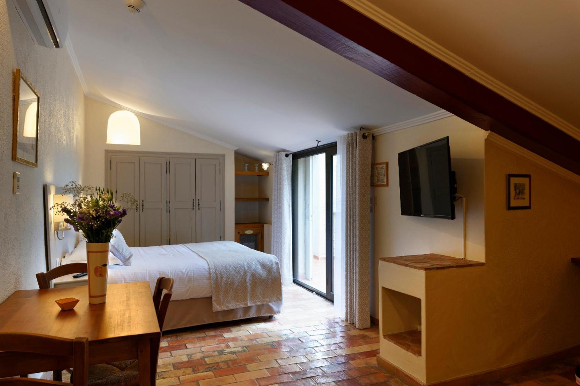 Charembeau Hotel Форкалкер Екстериор снимка