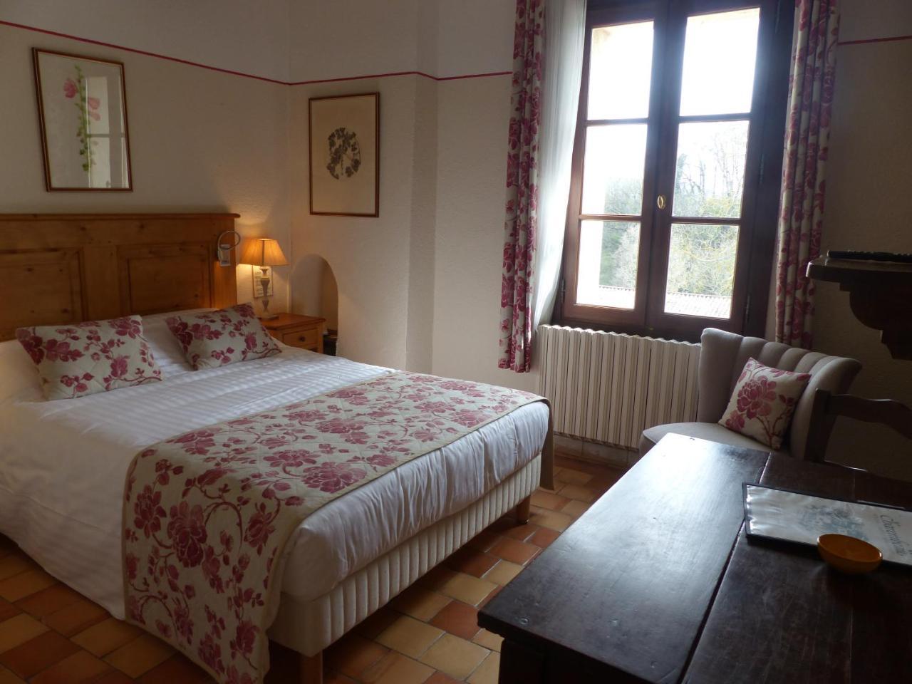 Charembeau Hotel Форкалкер Екстериор снимка